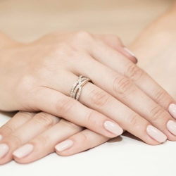 Pierścionek zaręczynowy z żółtego złota z diamentami 0,27ct Fire Of Love BW-215-białe