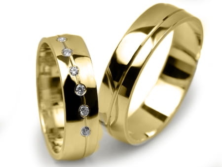 Obrączki ślubne z żółtego złota półokrągłe z cyrkoniami 5mm Estetic E152