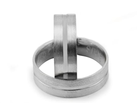 Obrączki ślubne z białego złota płaskie z cyrkonią 6mm Estetic E206-b