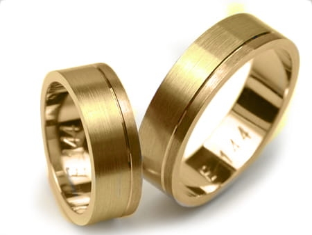 Obrączki ślubne z żółtego złota płaskie 6mm Estetic E144
