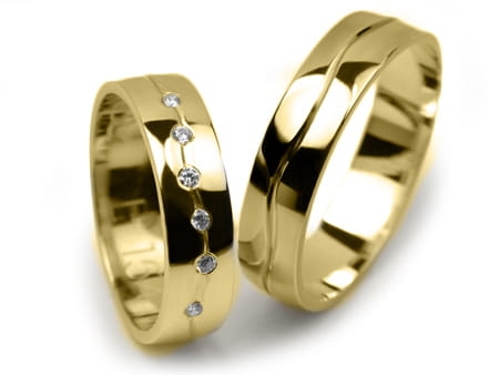 Przejdź do produktu Obrączki ślubne z żółtego złota półokrągłe z cyrkoniami 5mm Estetic 