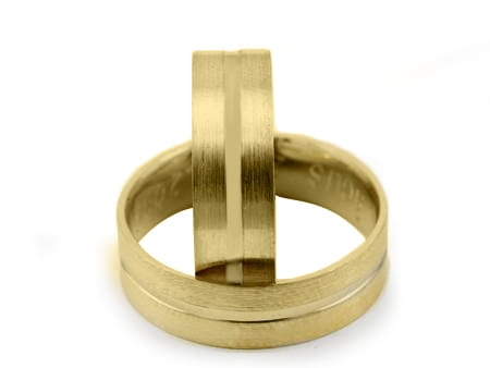 Przejdź do produktu Obrączki ślubne z żółtego złota płaskie z cyrkonią 6mm Estetic