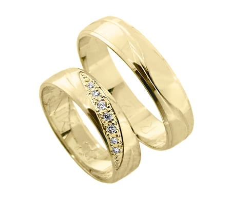 Przejdź do produktu Obrączki ślubne z żółtego złota półokrągłe z cyrkoniami 5mm Remember 