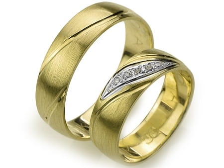 Obrączki ślubne z żółtego złota półokrągłe z cyrkoniami 6mm Always A017