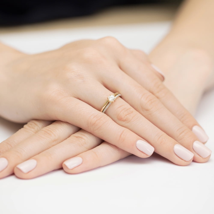 Pierścionek zaręczynowy z żółtego złota z diamentami 0,40ct Fire Of Love BW-355