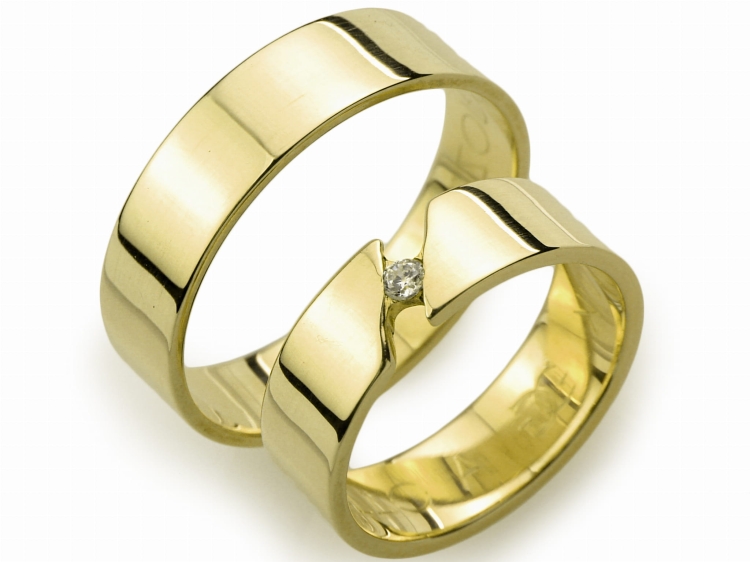 Obrączki ślubne z żółtego złota płaskie z cyrkonią 6mm Always A044a