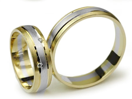 Dwukolorowe obrączki ślubne złoto 585 półokrągłe z cyrkoniami 5mm Infinity I024-k