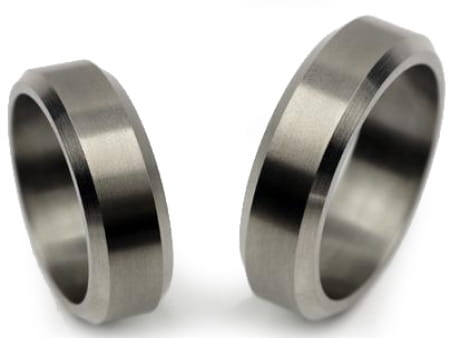 Obrączki ślubne z tytanu fazowane 6mm Tytanowe T003