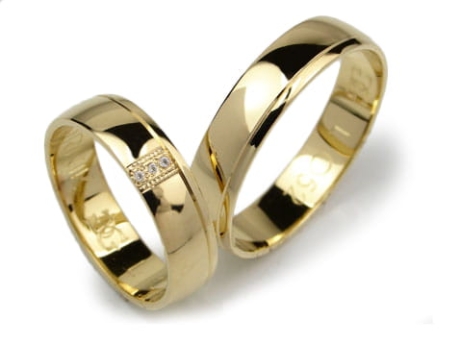 Przejdź do produktu Obrączki ślubne z żółtego złota półokrągłe z cyrkoniami 5mm Lux L052